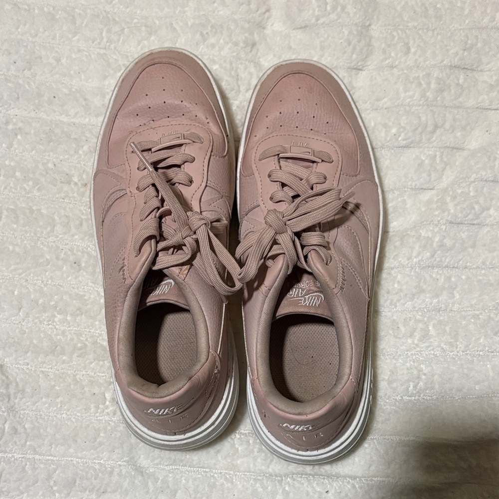Nike Blush Pink Athletic Shoes